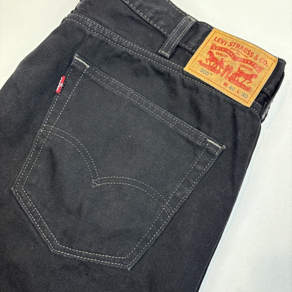 Levi's 505 Jeans Mens 40x30 Black Denim Straight Leg 100% Cotton Red Tab